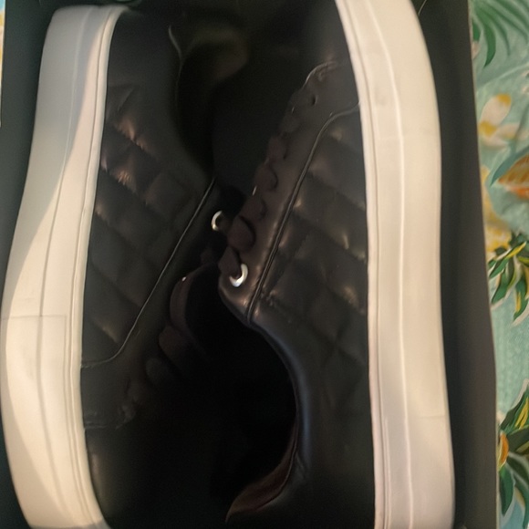 NWT SM New York sz 9.5 womens tennis shoes - Picture 7 of 7